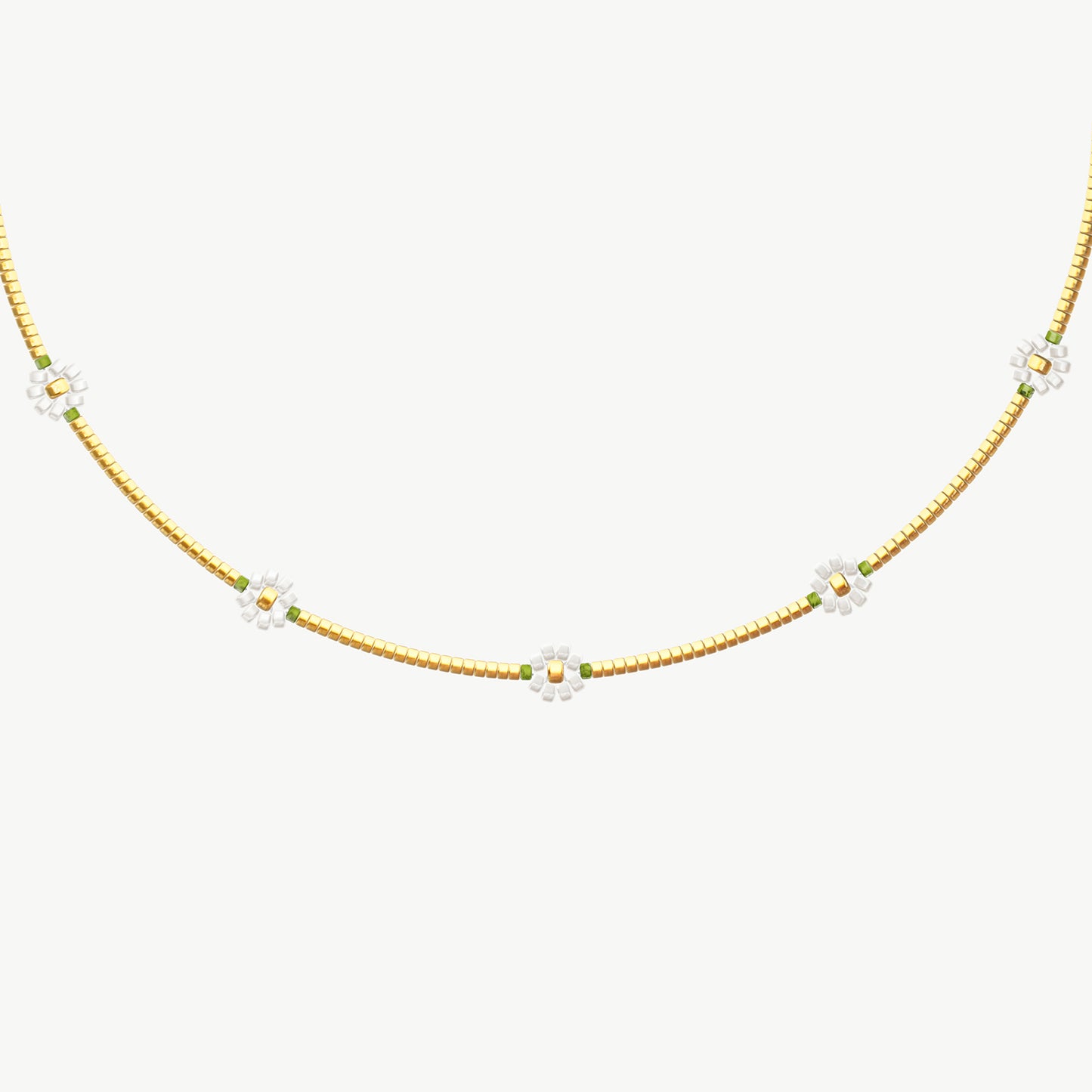 Collana margherite al meriggio