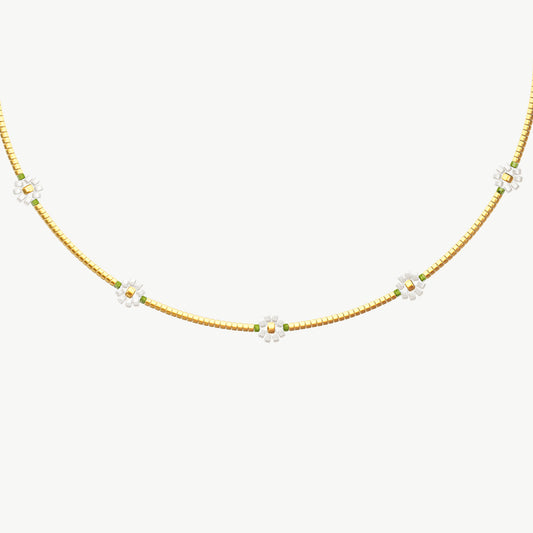 Collana margherite al meriggio