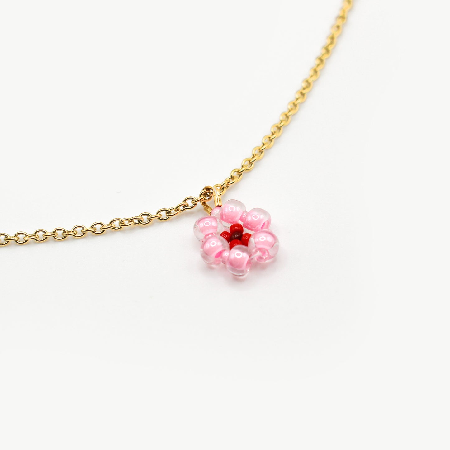 Collana oro con pendente fiore di ciliegio