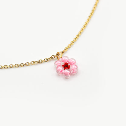 Collana oro con pendente fiore di ciliegio