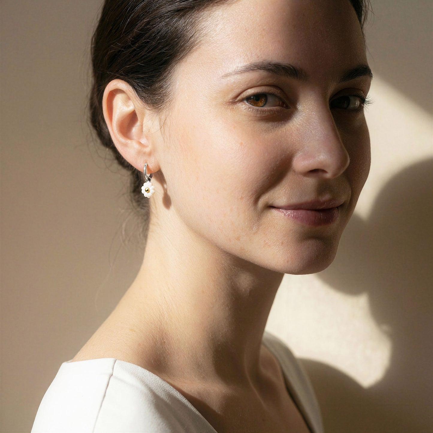 Orecchino margherita argento