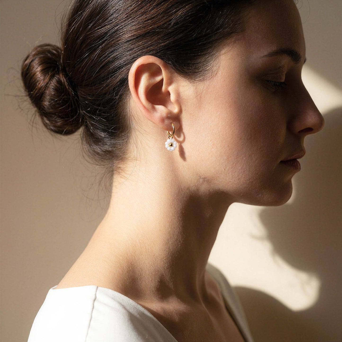 Orecchino margherita oro